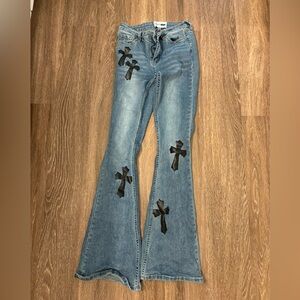 Jeans w cross detail
